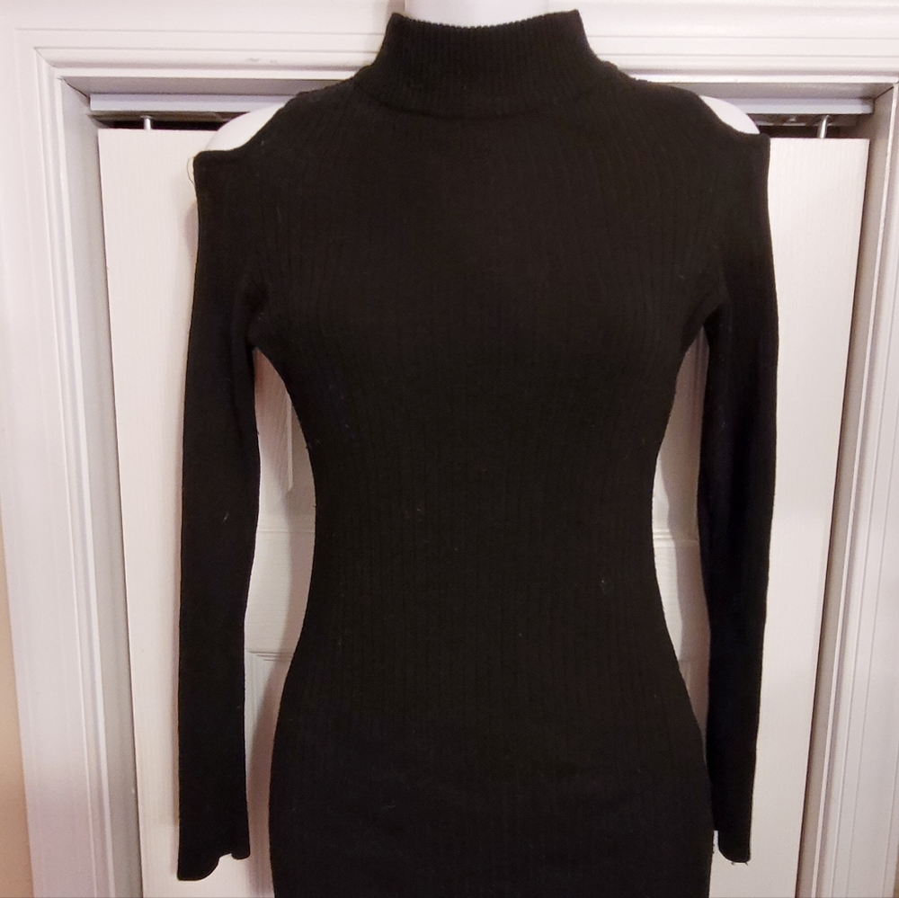 Cold shoulder long sleeve sweater